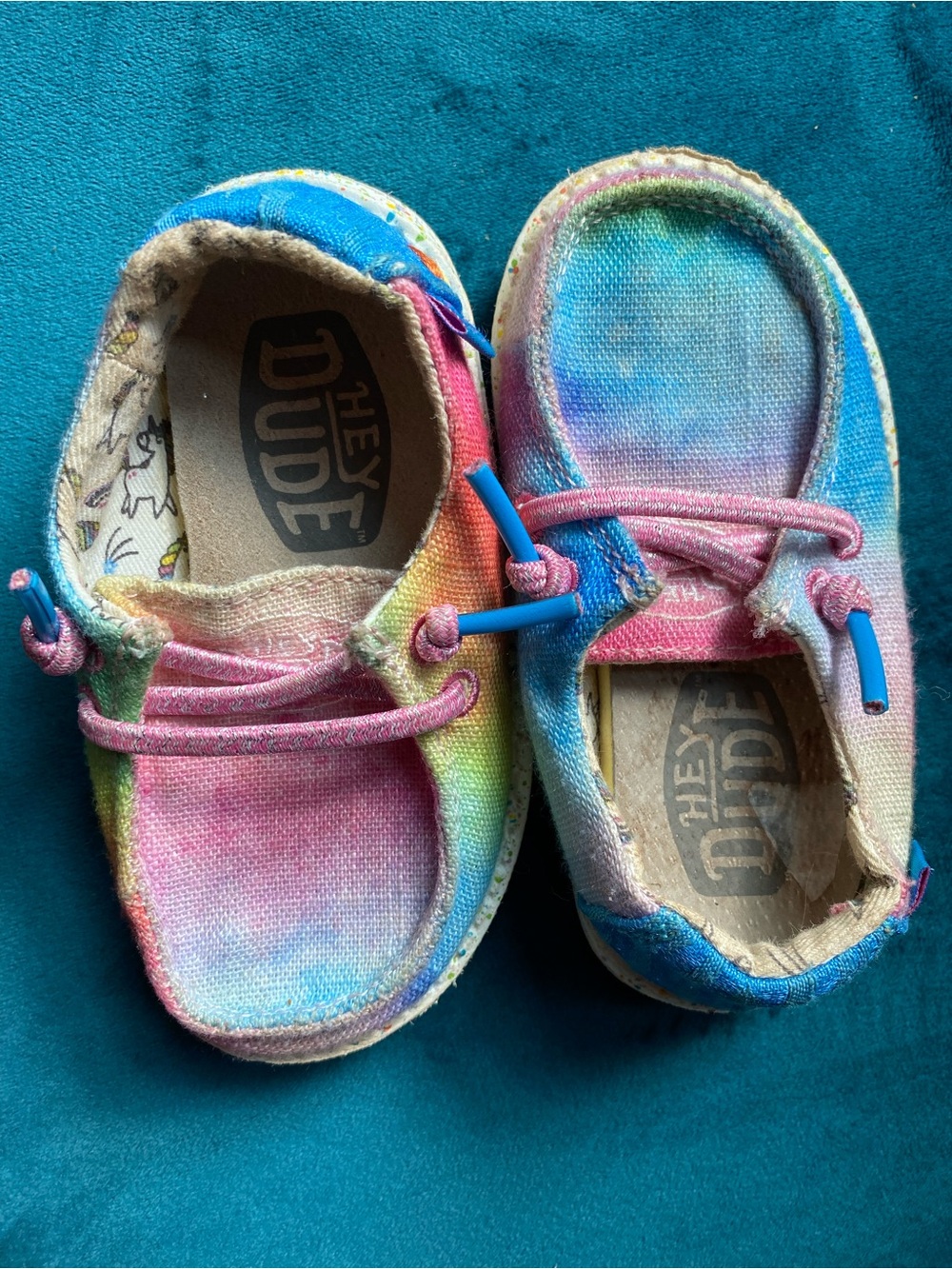 Hey Dude Kids Rainbow Tie-Dye Slip-On Size 5